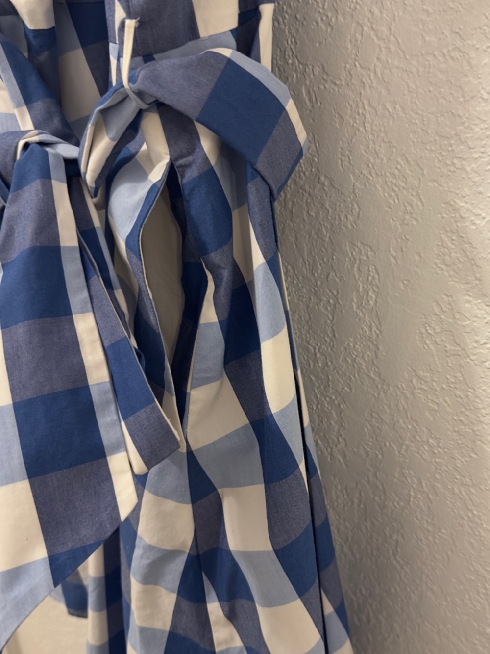 Draper James Blue and White Gingham Women’s Halter Bow Belt Dress - Picture 9 of 9